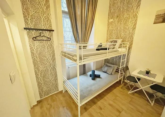 Apartament Centre Loft Next To Synagogue *