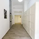 Centre Loft Next To Synagogue *