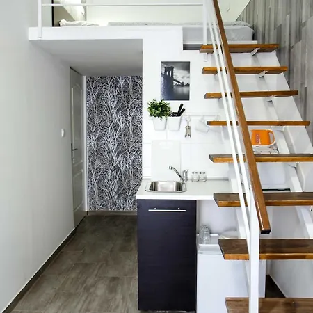 Centre Loft Next To Synagogue Апартаменты *