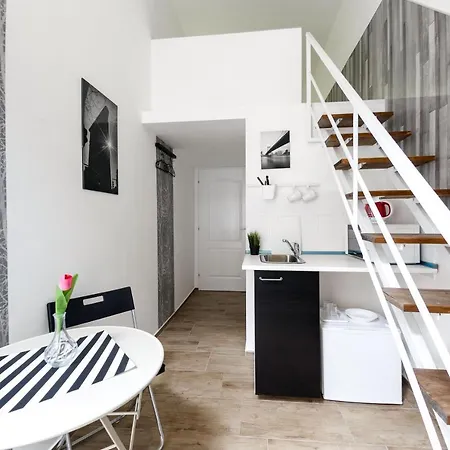 Centre Loft Next To Synagogue